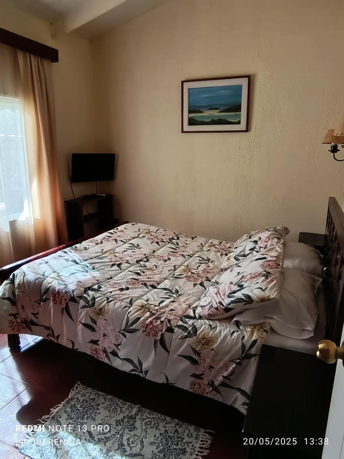 El Algarrobo Алгаробо Стая снимка