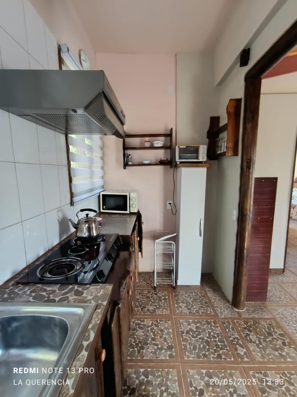 El Algarrobo Алгаробо Стая снимка